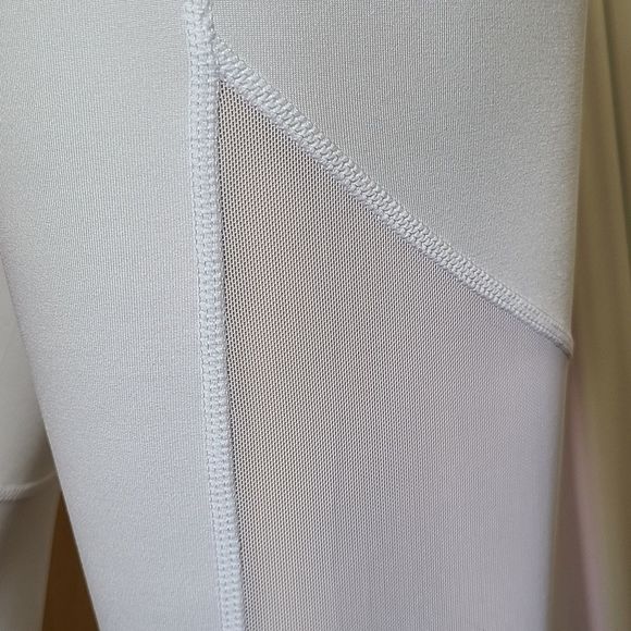 Patchwork Solid White Leggings - Picture 5 of 5